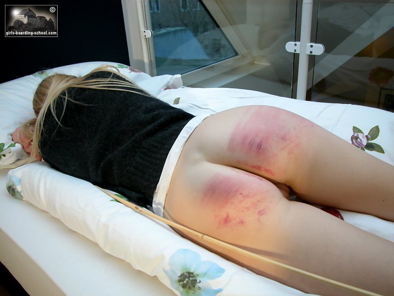 Naughty bottoms should be well warmed and marked