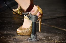 Loaded boner fills out small mouth of a sexy brunette