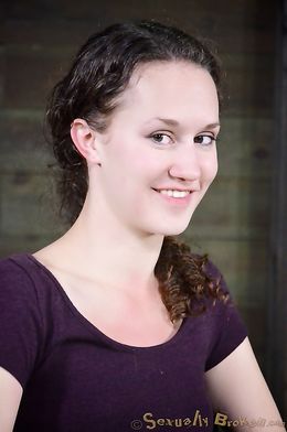 Cuffed babe with round bottom face fucked on the knees