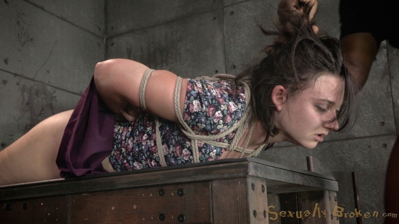 Teen in purple dress orally pleased her black master