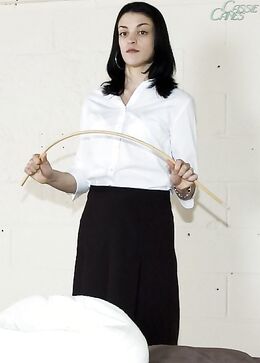 Flexible and stinging for schoolgirls' buttocks