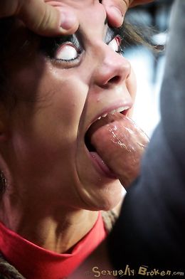 Astonishing big-boobed brunette gives a hot head